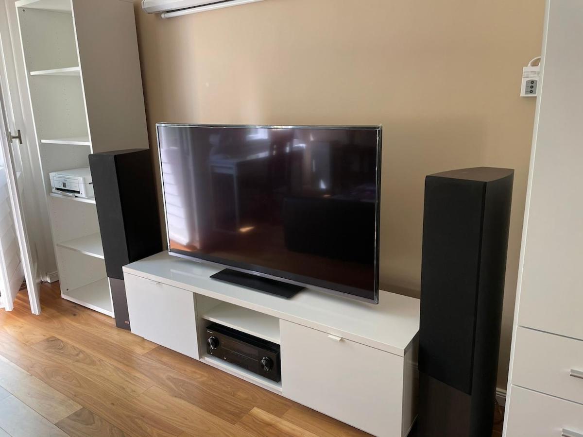 Modern And Cozy Apartment In Good Location 베를린 외부 사진