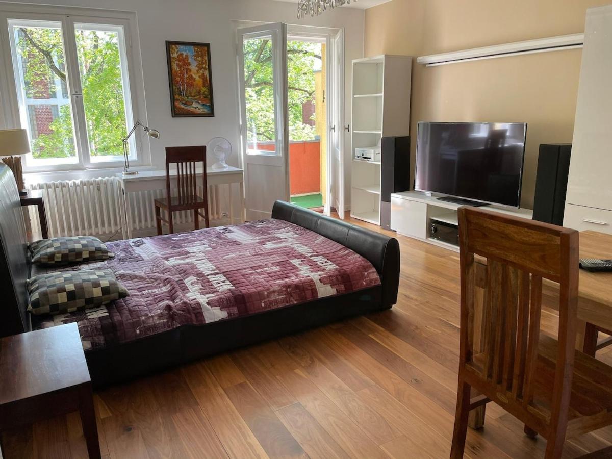 Modern And Cozy Apartment In Good Location 베를린 외부 사진