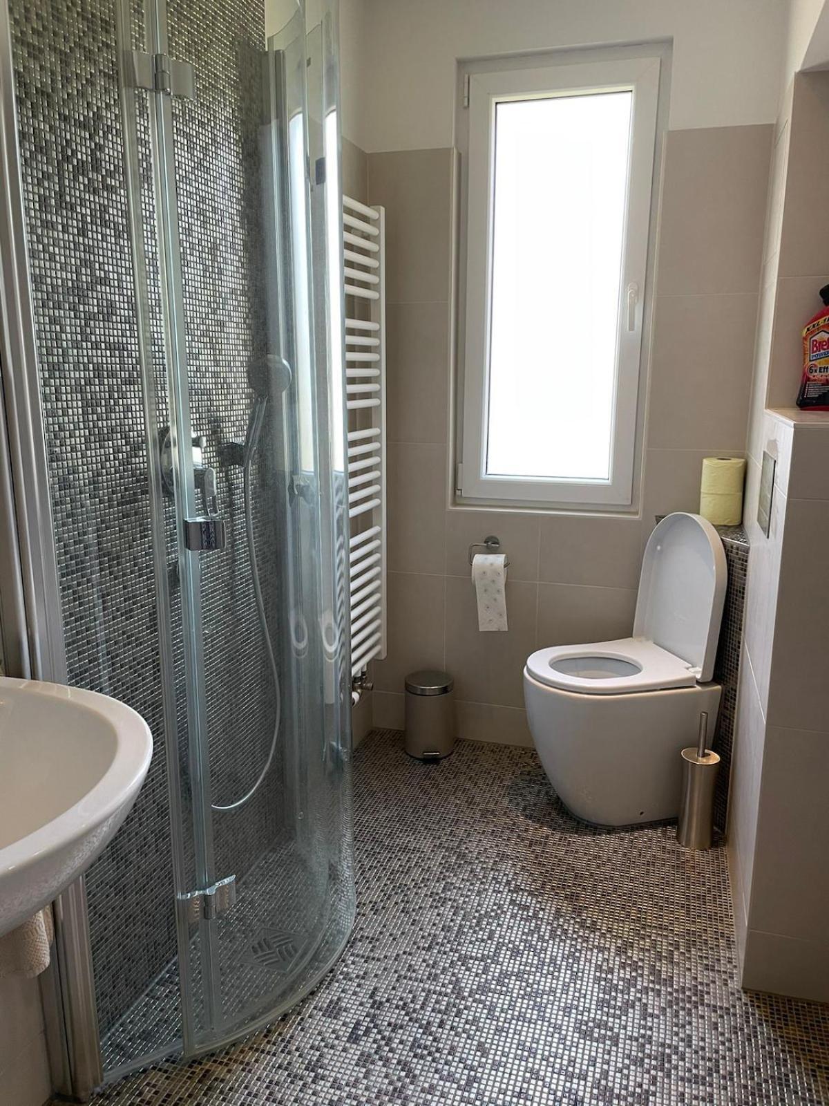 Modern And Cozy Apartment In Good Location 베를린 외부 사진